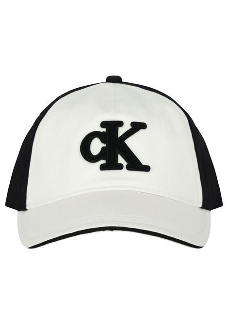 Cappello unisex in cotone CALVIN KLEIN | IU0IU00661/DEBBIANCO/NERO